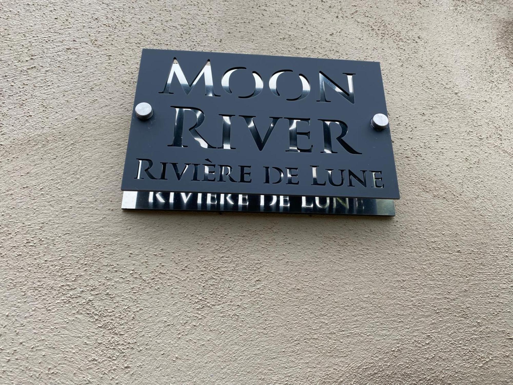 Moon River Bellac Chambre D'Hotes Bed & Breakfast Exterior photo